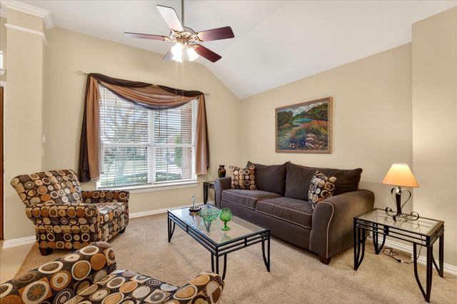 1709 Ringtail Drive, Little Elm, TX 75068