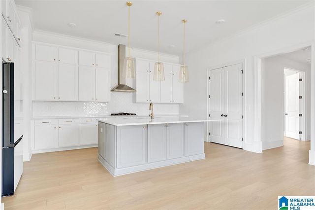 1032 CLIFTON ROAD, Hoover, AL 35244