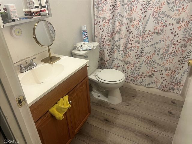 701 E Chestnut, Santa Ana, CA 92701