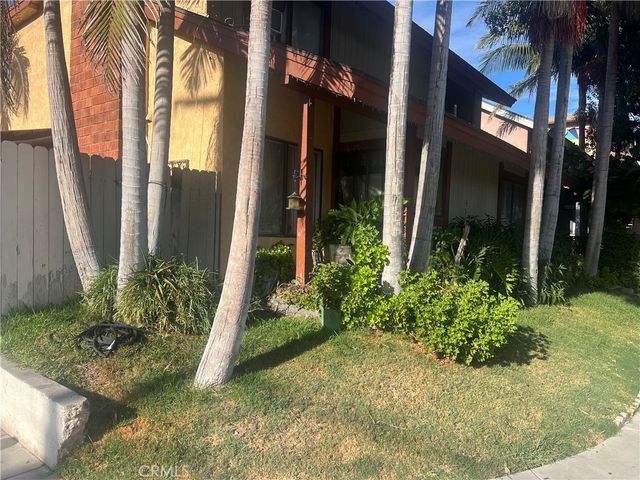 701 E Chestnut, Santa Ana, CA 92701