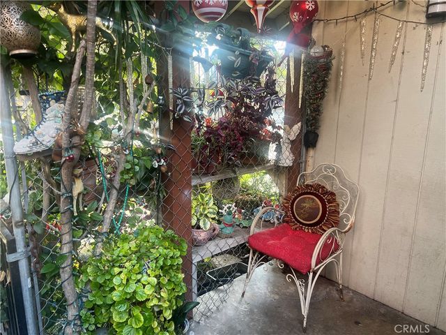 701 E Chestnut, Santa Ana, CA 92701