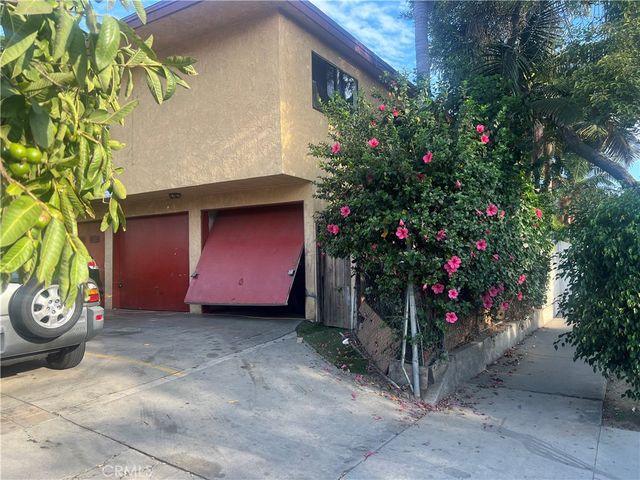 701 E Chestnut, Santa Ana, CA 92701