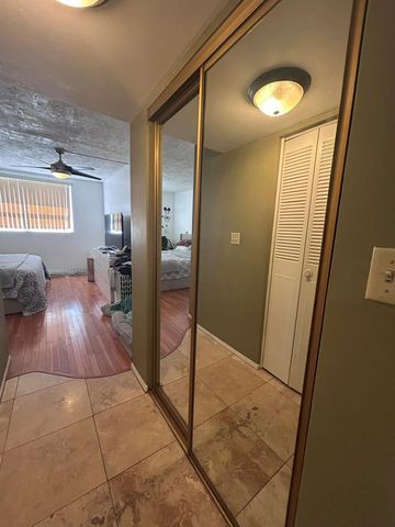 7300 NW 17th Street 402, Plantation, FL 33313