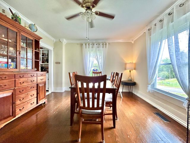 146 S Central Avenue, Somerset, KY 42501