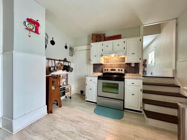 146 S Central Avenue, Somerset, KY 42501