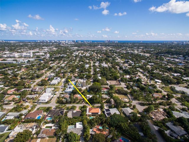 2701 NE 2nd Ave, Wilton Manors, FL 33334