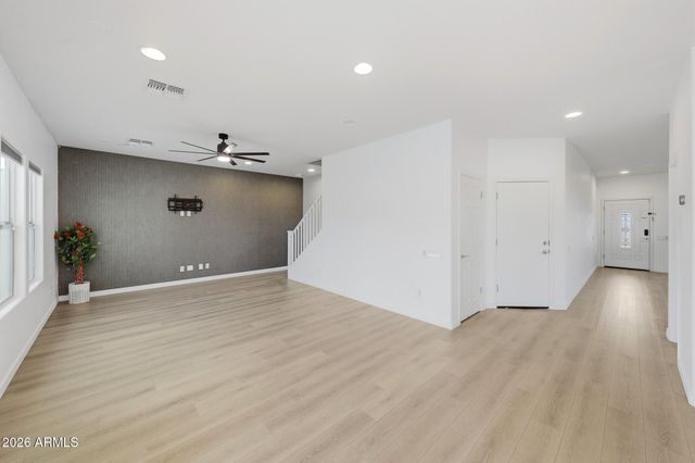 10731 W Yearling Road, Peoria, AZ 85383