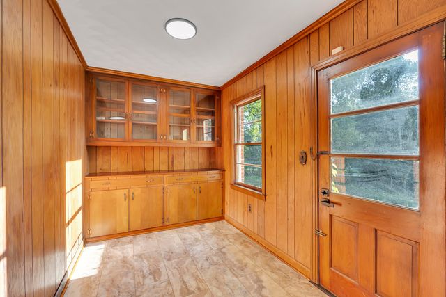 3823 Maid Marion Lane, Spartanburg, SC 29302