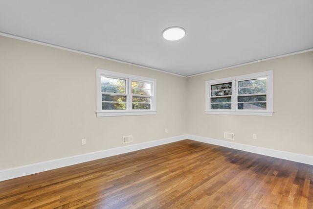 3823 Maid Marion Lane, Spartanburg, SC 29302