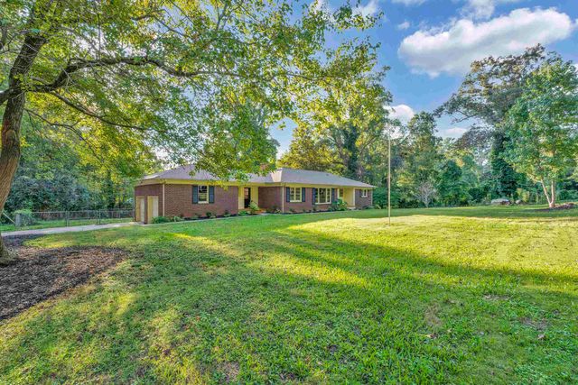 3823 Maid Marion Lane, Spartanburg, SC 29302