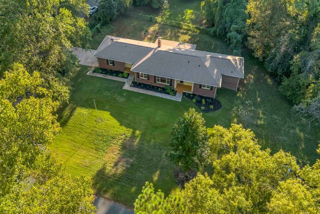 3823 Maid Marion Lane, Spartanburg, SC 29302