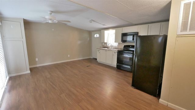 1815 Leaman Avenue 1, Rosenberg, TX 77471