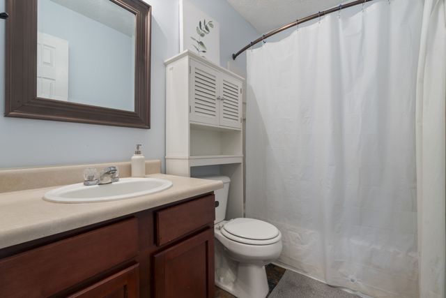 5830 Monroe Xing, Antioch, TN 37013