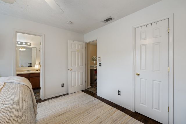 5830 Monroe Xing, Antioch, TN 37013