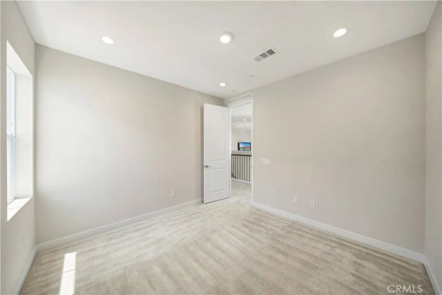220 Edna Pkwy, Lake Forest, CA 92630