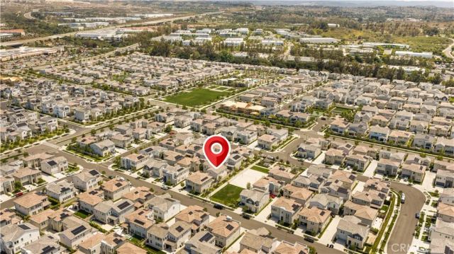220 Edna Pkwy, Lake Forest, CA 92630
