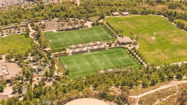 220 Edna Pkwy, Lake Forest, CA 92630