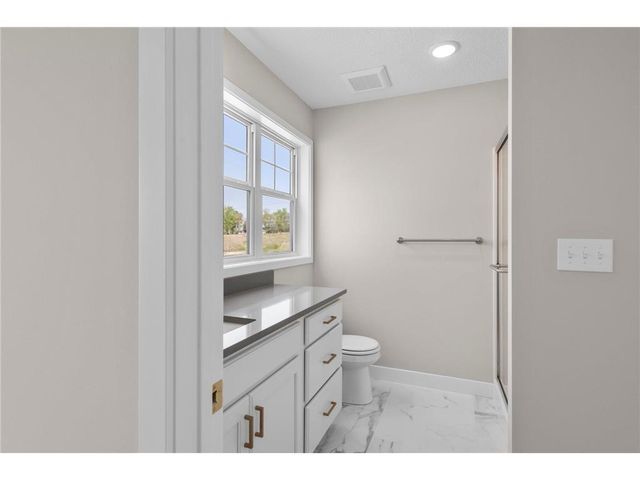 909 Dayton Avenue, Saint Paul, MN 55104