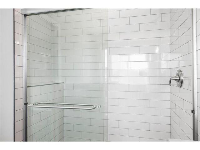 909 Dayton Avenue, Saint Paul, MN 55104
