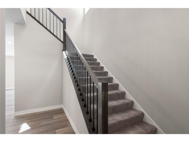 909 Dayton Avenue, Saint Paul, MN 55104