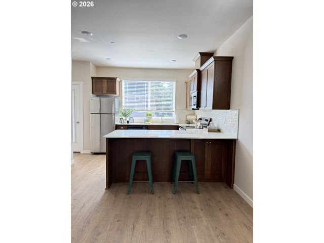37101 Dubarko A1, Sandy, OR 97055