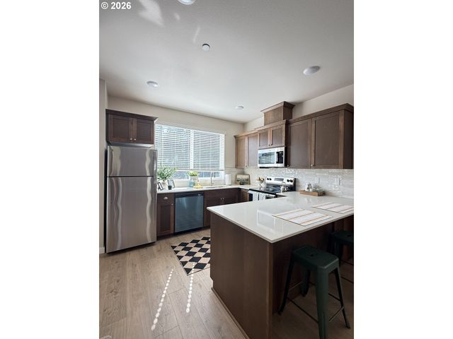 37101 Dubarko A1, Sandy, OR 97055