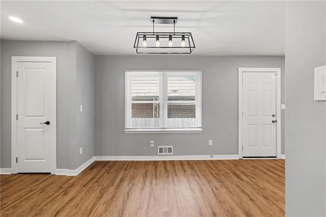 208 Silver Springs Circle SW, Atlanta, GA 30310
