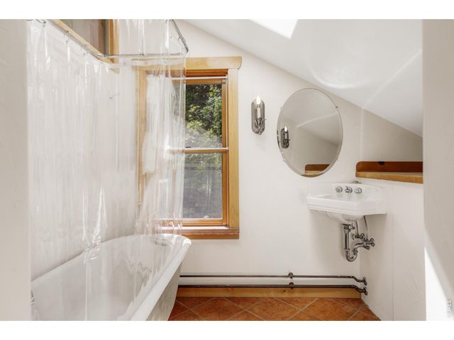 8200 Fourmile Canyon Dr, Boulder, CO 80302