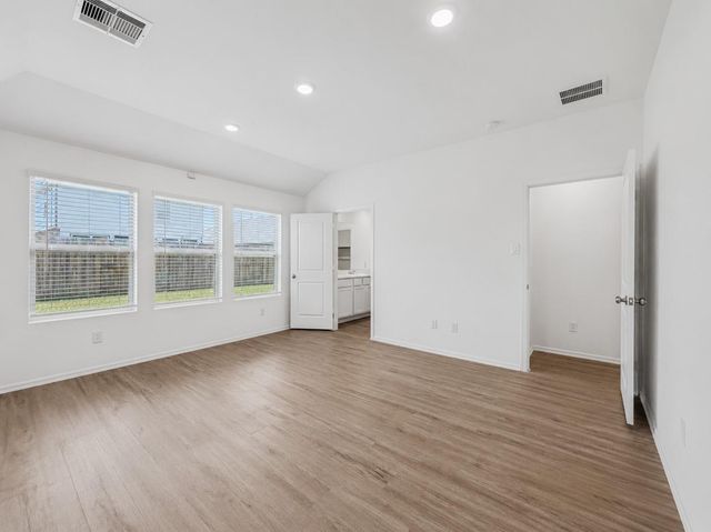 2011 Ballesteros Street, Crosby, TX 77532