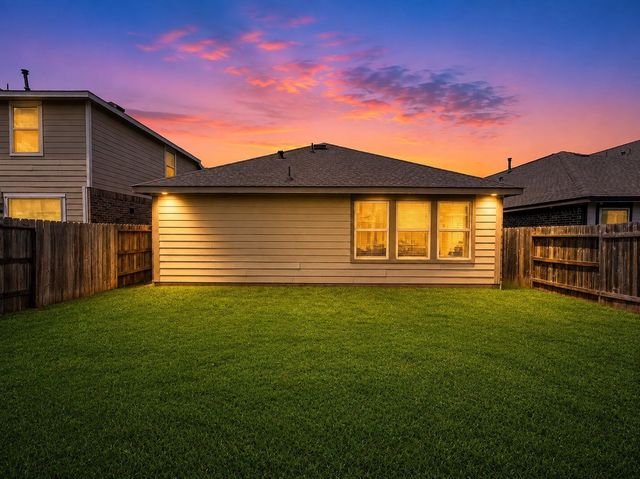 2011 Ballesteros Street, Crosby, TX 77532
