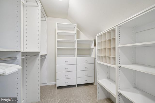 2 BITTERSWEET DR, West Chester, PA 19382
