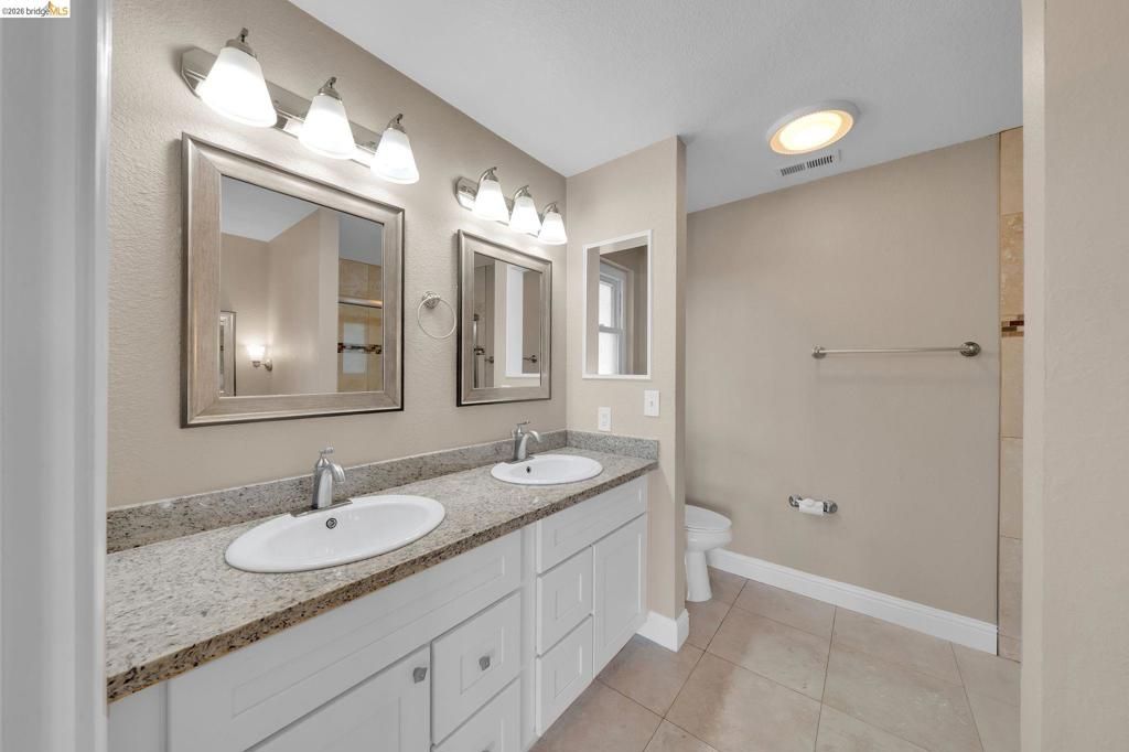 Image 13 of property listing at 2741 Bluebell Cir, Antioch, CA 94531