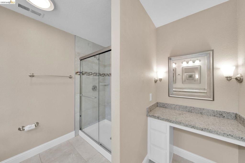 Image 14 of property listing at 2741 Bluebell Cir, Antioch, CA 94531