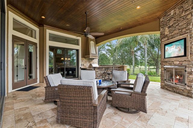 25608 GRANDVIEW POINTE, Sorrento, FL 32776
