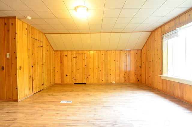 2138 N 50 Street, Seattle, WA 98103