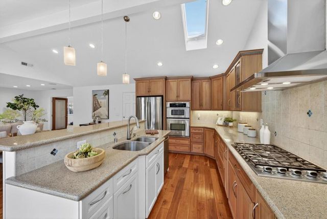 1065 Huntingdon Drive, San Jose, CA 95129