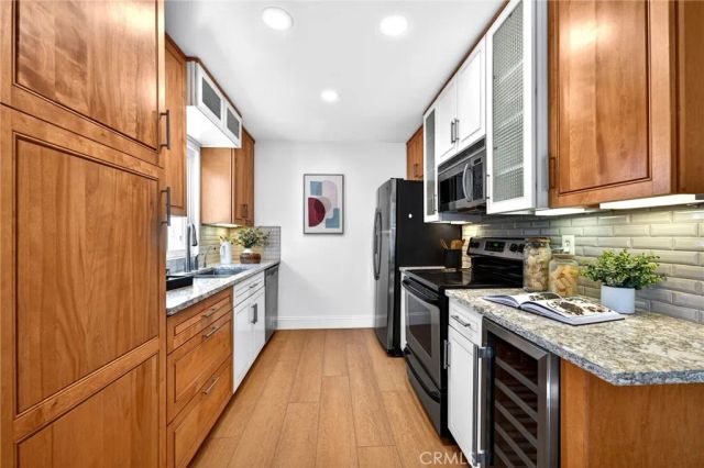 256 Juniper Ave B6, Carlsbad, CA 92008