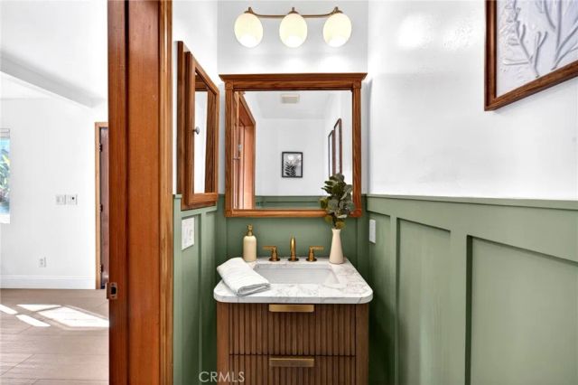 256 Juniper Ave B6, Carlsbad, CA 92008