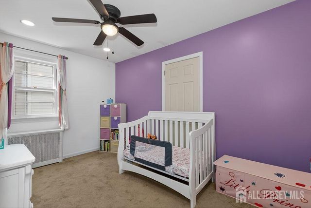 49 S 2nd Street S, Fords, NJ 08863