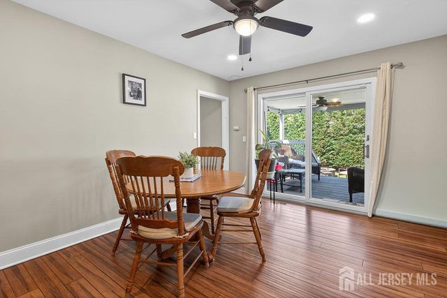 49 S 2nd Street S, Fords, NJ 08863