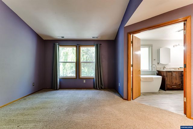 1528 SW Birdie Dr, Corvallis, OR 97333