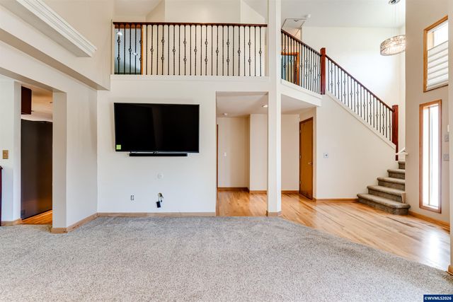1528 SW Birdie Dr, Corvallis, OR 97333