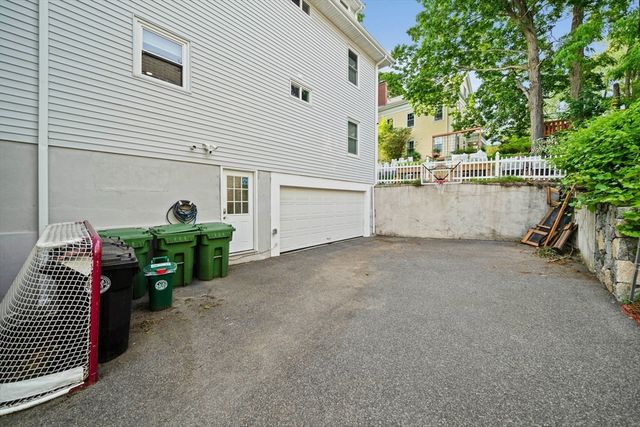 324 Mount Auburn St 2, Watertown, MA 02472