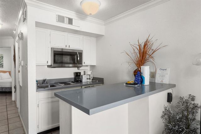 6300 Seawall Boulevard 3221, Galveston, TX 77551