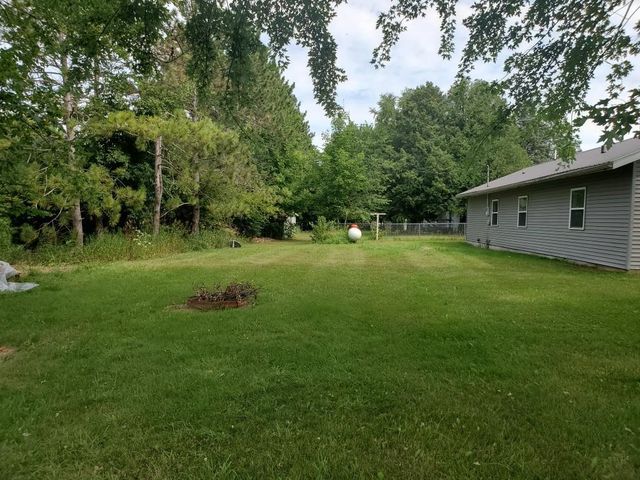 1960 S Winn Road, Deerfield Twp, MI 48858