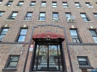 321 79th Street 8, North Bergen, NJ 07047