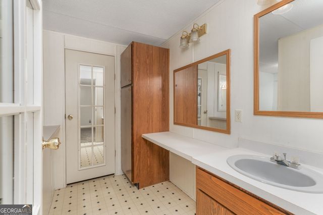 265 Jordan Meadow Lane, Sandersville, GA 31082