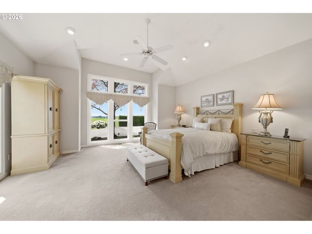 8808 Ne 139TH St, Vancouver, WA 98662