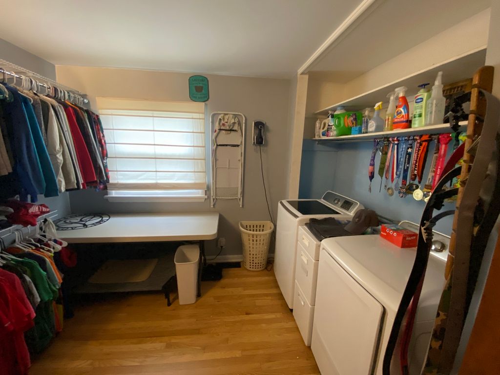 Image 14 of property listing at 1230 E Calumet Street, Centralia, IL 62801