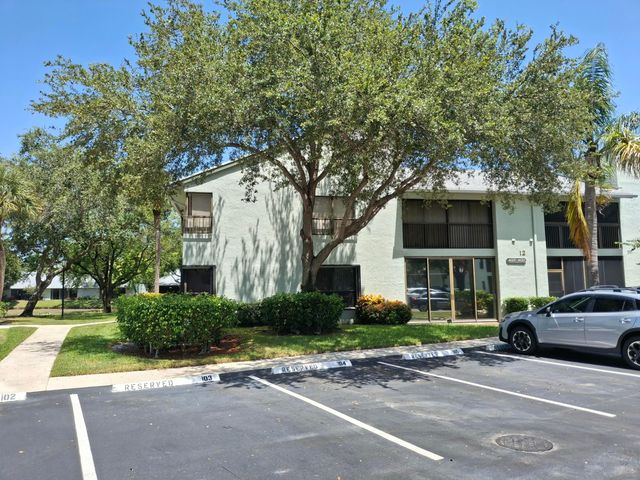4017 CARAMBOLA Circle N 2994, Coconut Creek, FL 33066